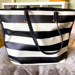 Stella and Dot Black and White Tote